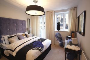 Photo 8- click for photo gallery